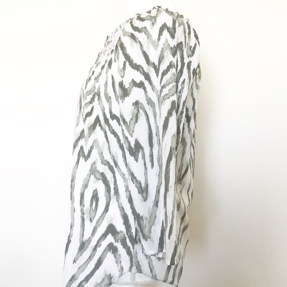 Chico’s Zebra Print Tunic Size 0 (Small) - image 3